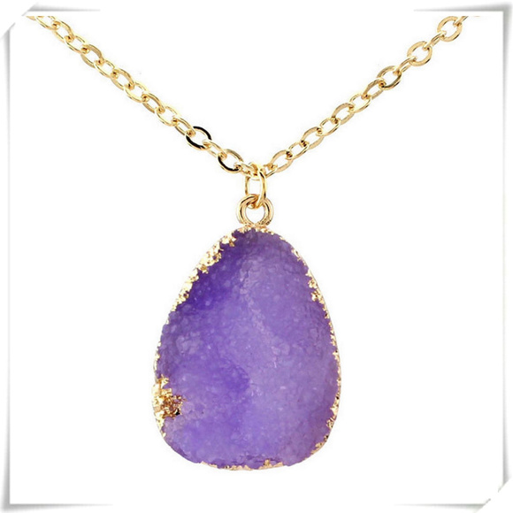 Jewelry - Necklace and druzy pendant set NWOT